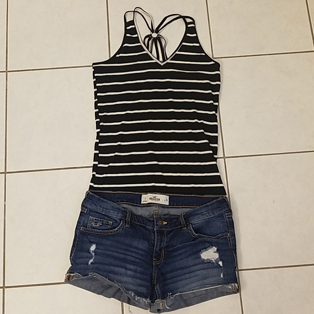 Hollister Shorts Size 7, W 28, Poof Small Tank
